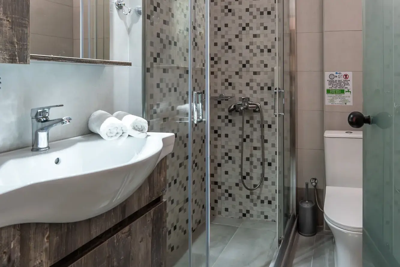 erato-hotel-double-room-09-bathroom-with-shower