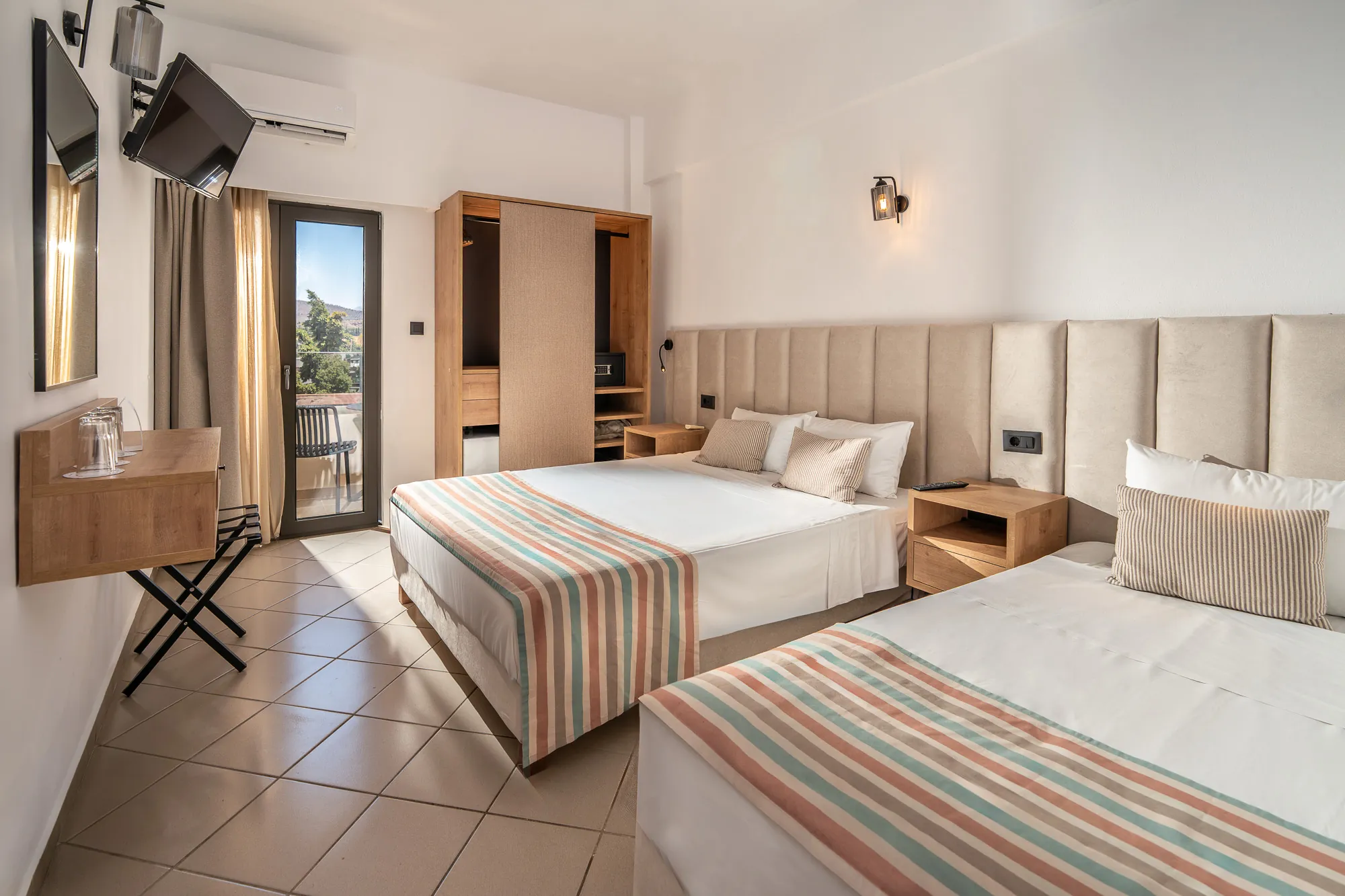 erato-hotel-standard-double-room-2-adults-1-child-01-room-overview-with-extra-bed